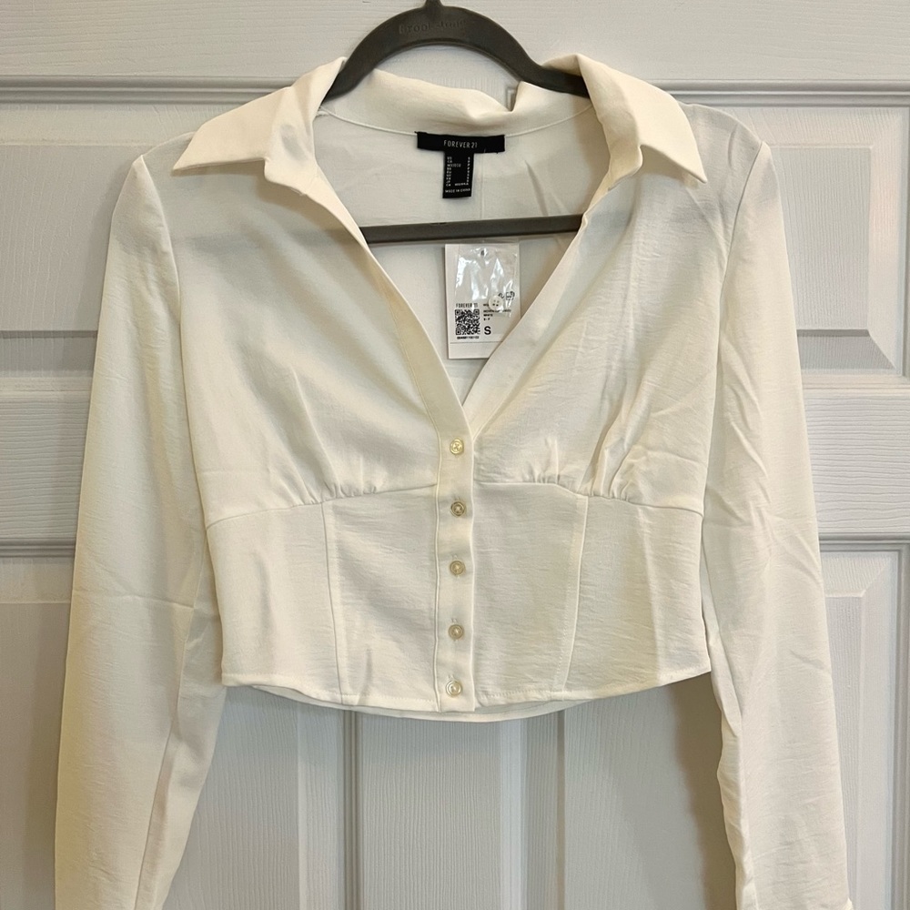 Forever 21 white button down cropped blouse